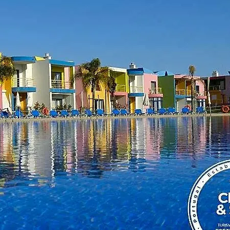 Turisticos Da Orada Marina De 4* אלבופיירה