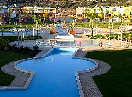 Turisticos Da Orada Marina De 4* אלבופיירה