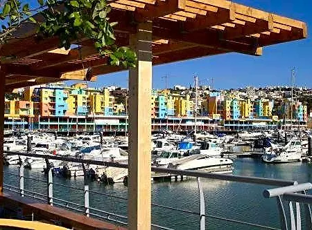 Turisticos Da Orada Marina De 4* אלבופיירה