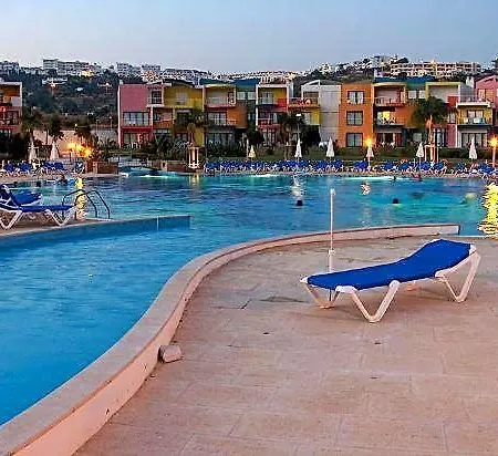 Turisticos Da Orada Marina De 4* אלבופיירה